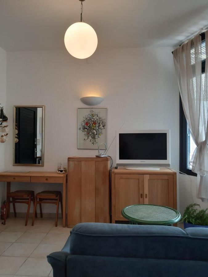 Studio Apartman Mija 1 مالينسكا المظهر الخارجي الصورة
