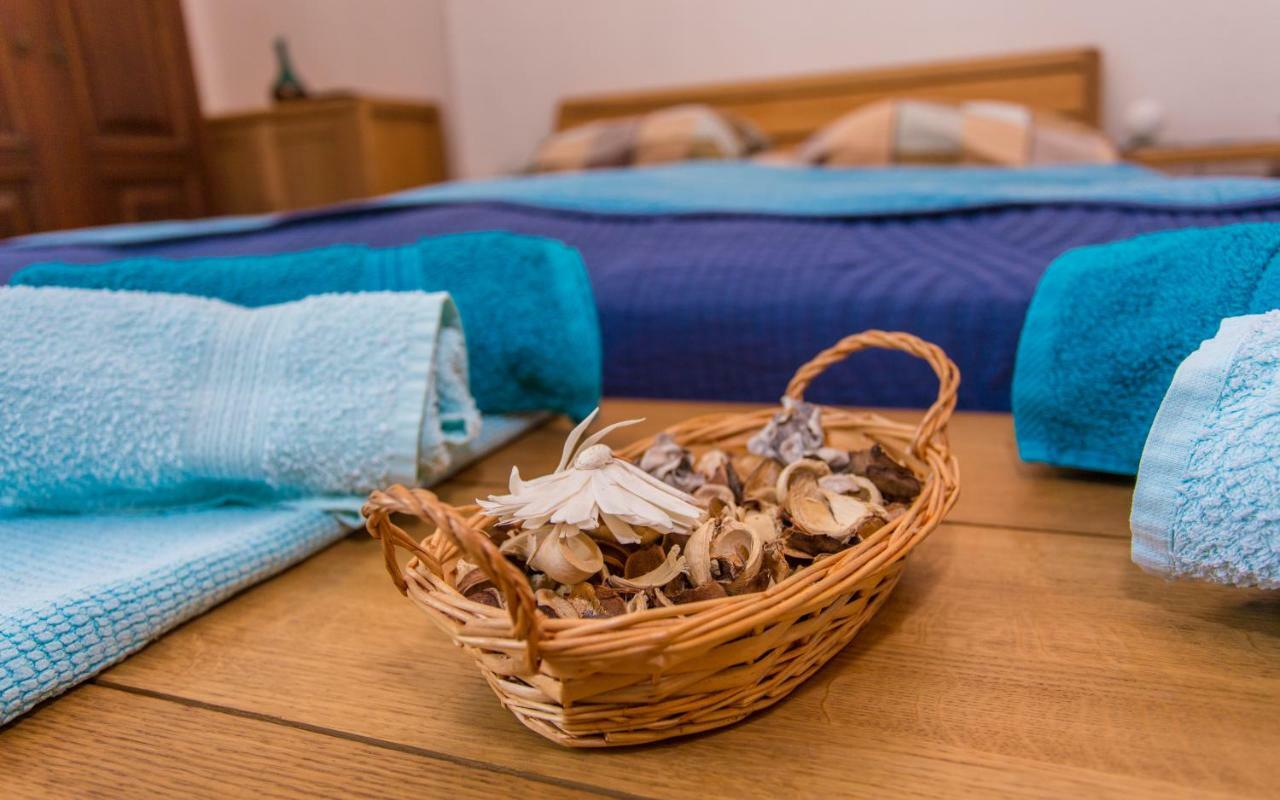 Studio Apartman Mija 1 مالينسكا المظهر الخارجي الصورة